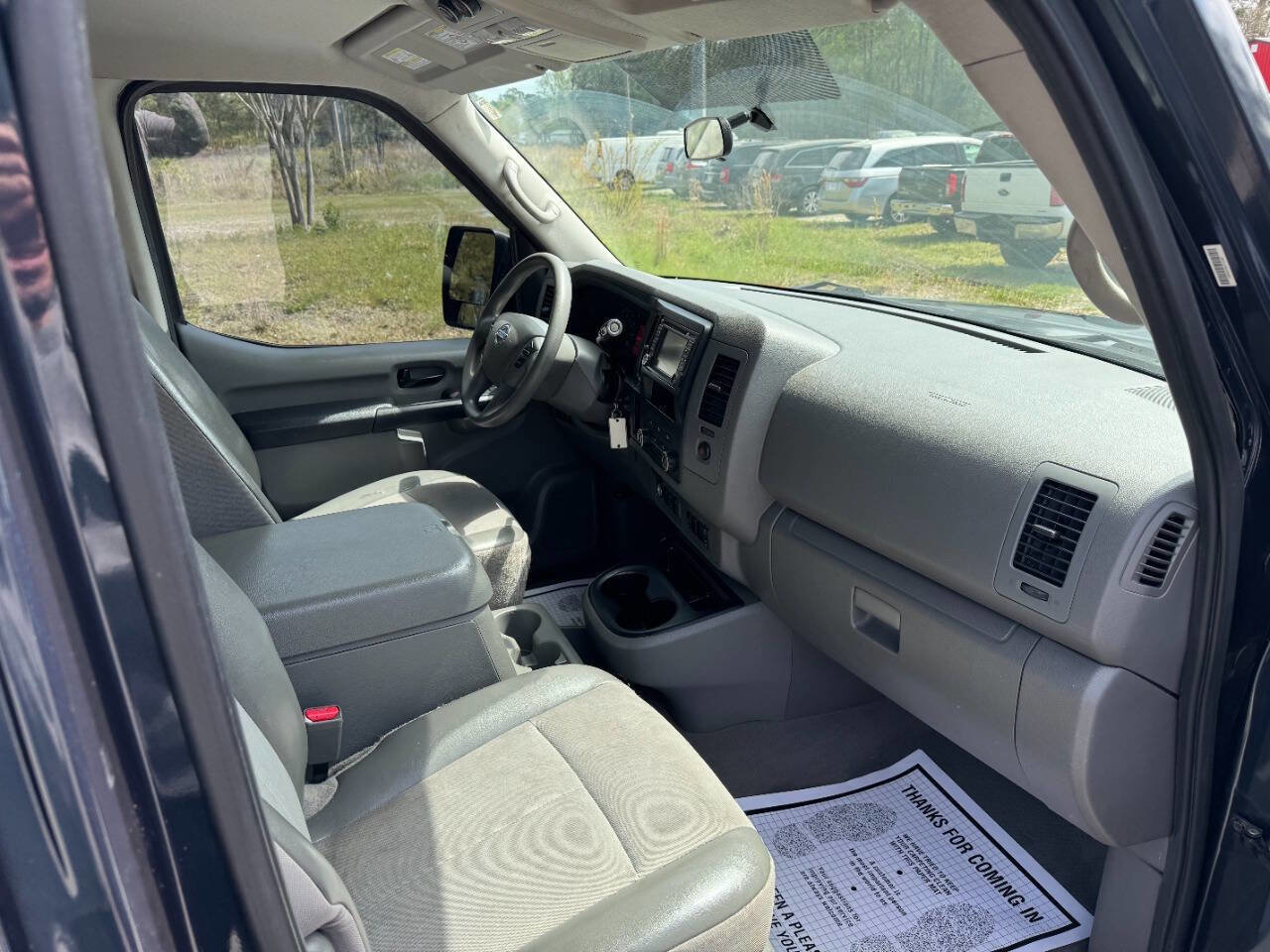 Used 2016 Nissan NV 3500 SV w/ SV Technology Package image 17