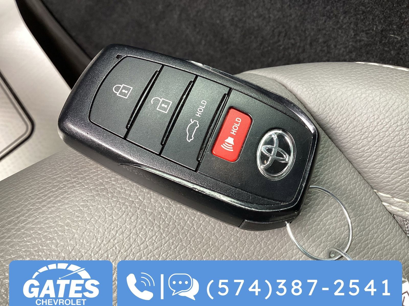 Used 2025 Toyota Camry SE AWD/4WD image 29
