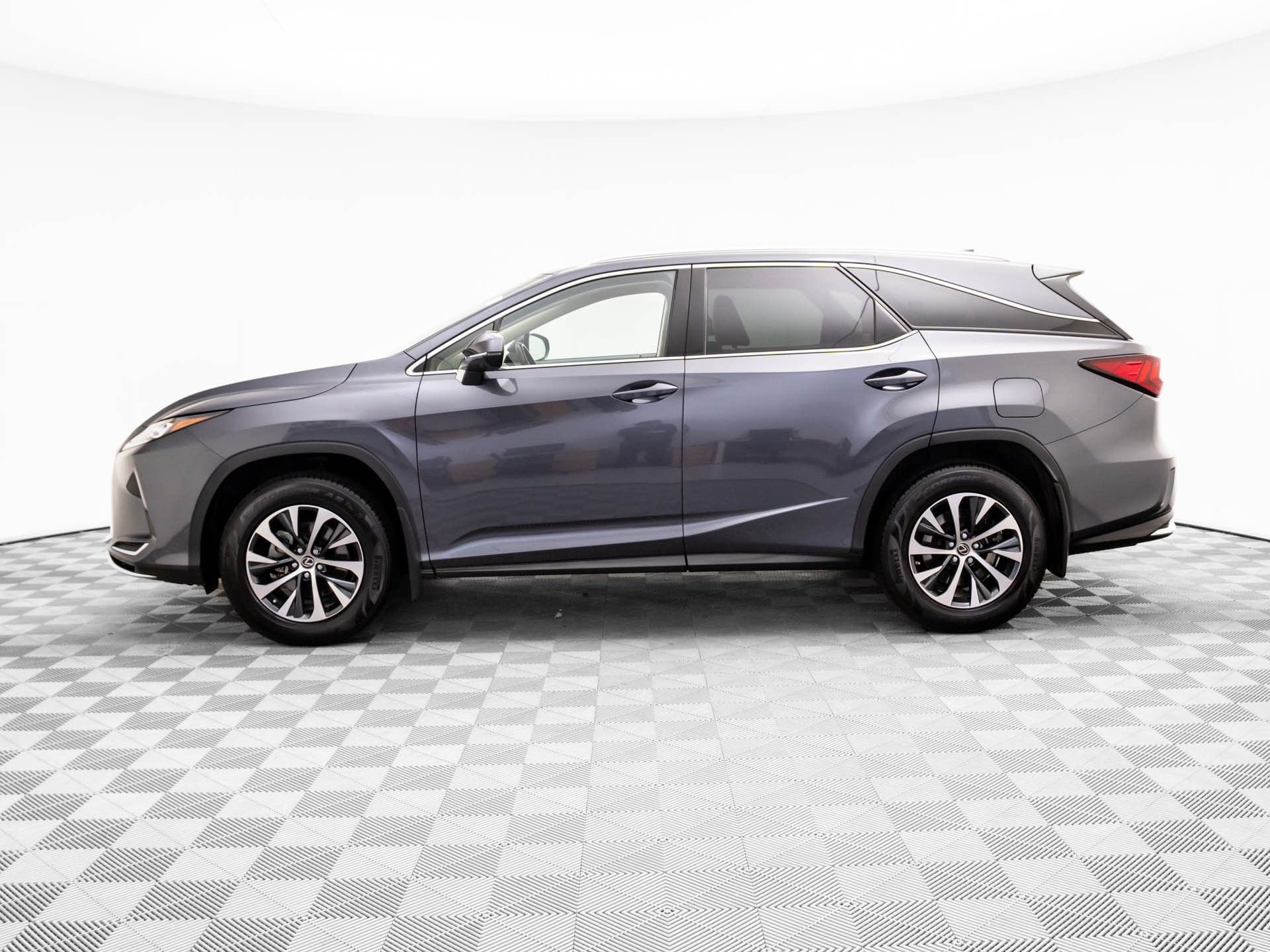 Used 2022 Lexus RX 350L Premium w/ Premium Package video 2