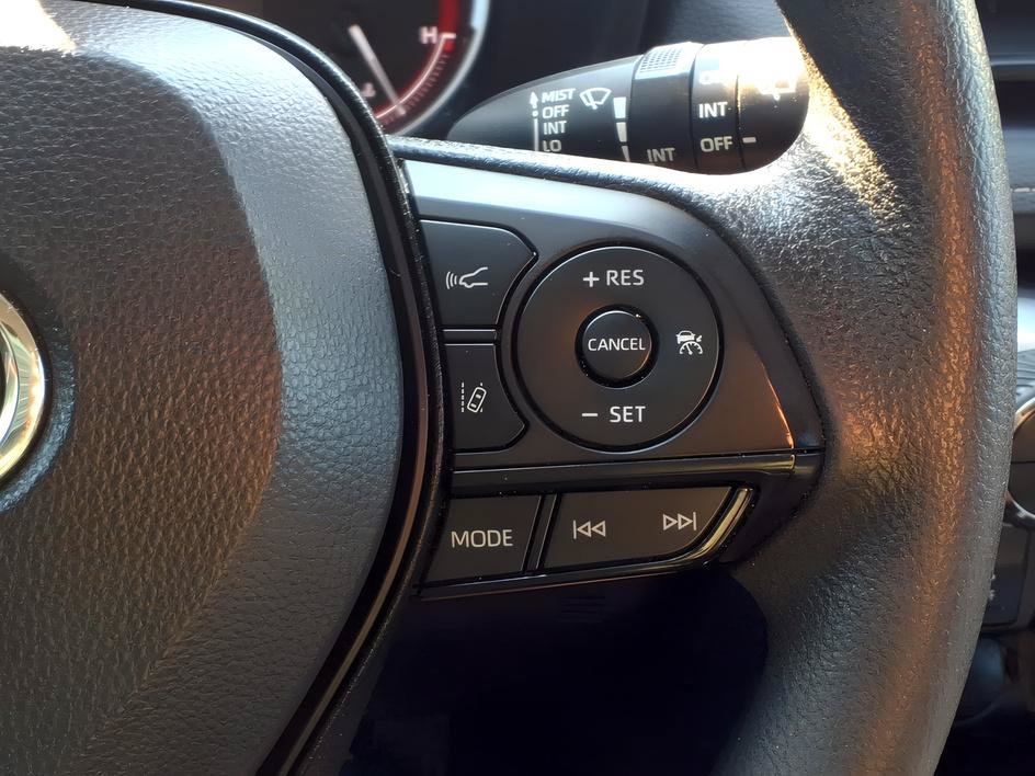 Used 2024 Toyota RAV4 XLE AWD/4WD image 25