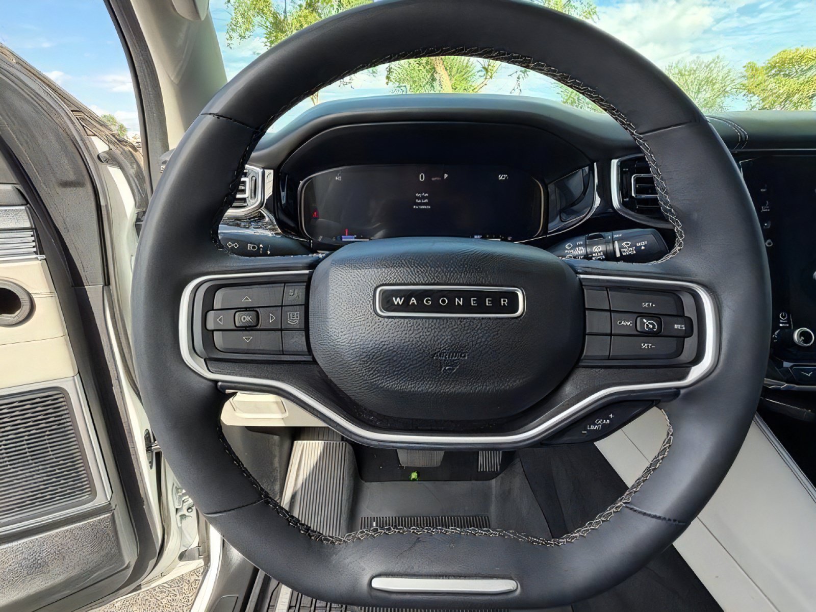 Used 2022 Jeep Wagoneer Series I AWD/4WD image 20