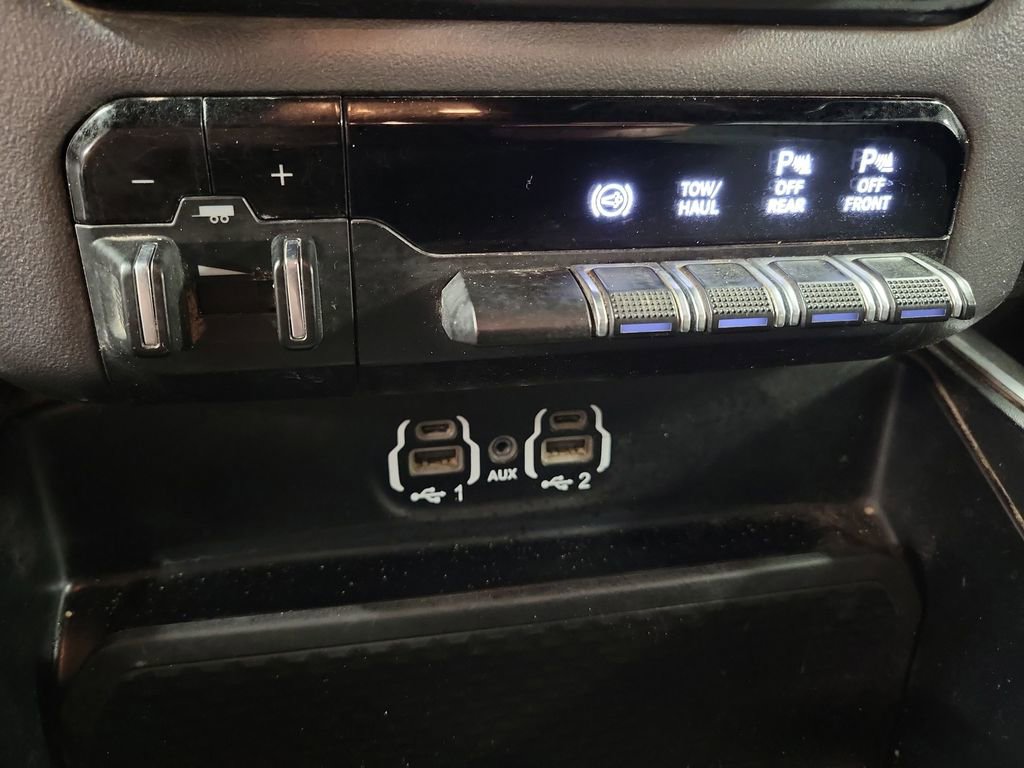 Used 2024 RAM 2500 Big Horn w/ Off Road Package image 17