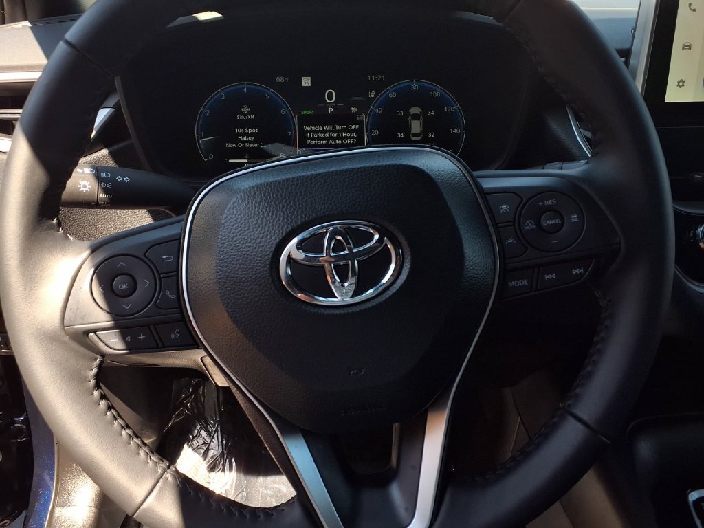 Certified 2026 Toyota Corolla SE w/ SE Package FWD image 14