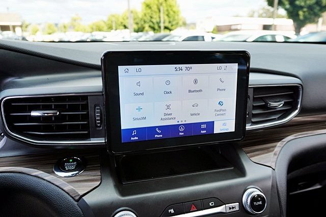 Used 2020 Ford Explorer Limited RWD image 28