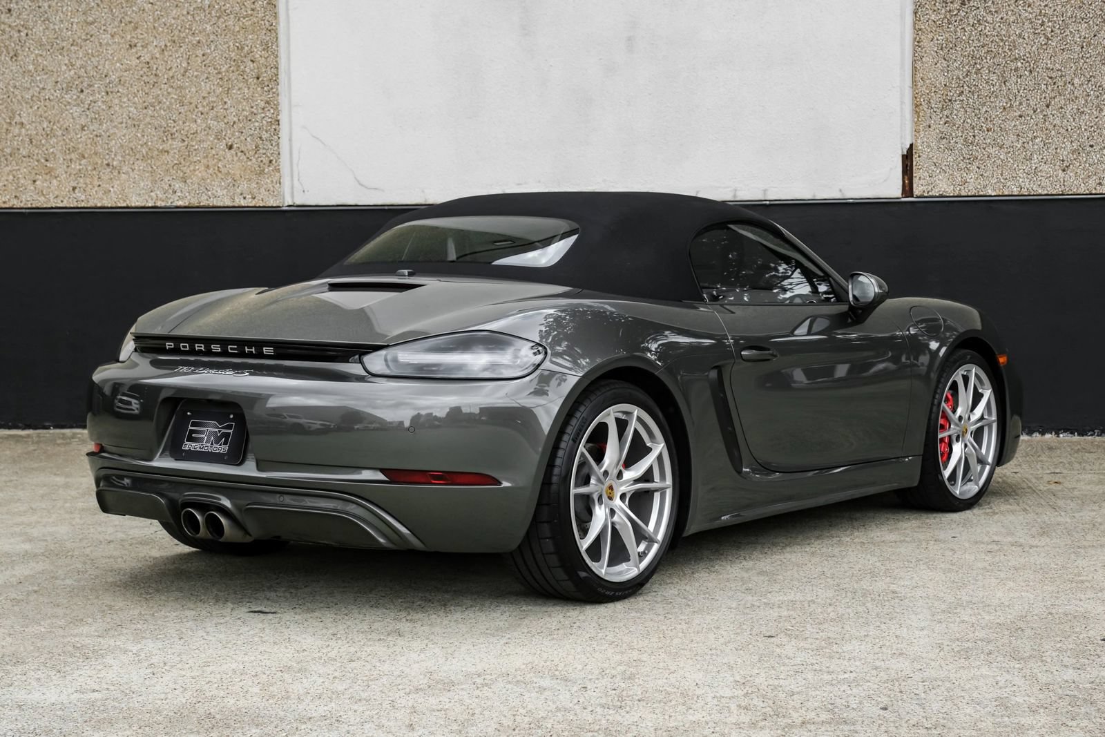 Used 2021 Porsche 718 Boxster S RWD image 13