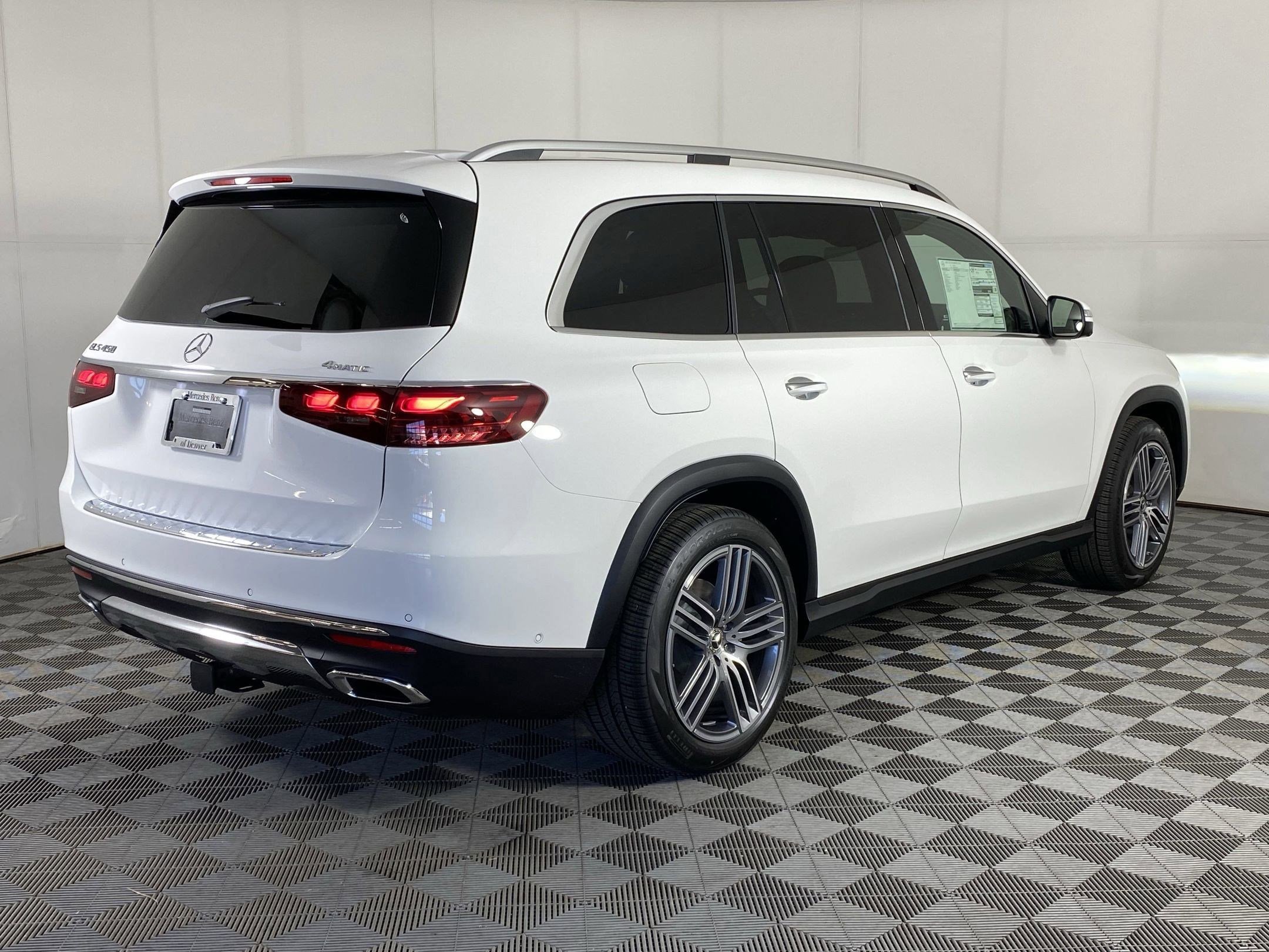 New 2025 Mercedes-Benz GLS 450 4MATIC image 8