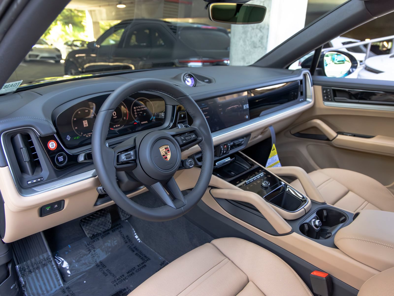 New 2026 Porsche Cayenne Coupe AWD/4WD image 4