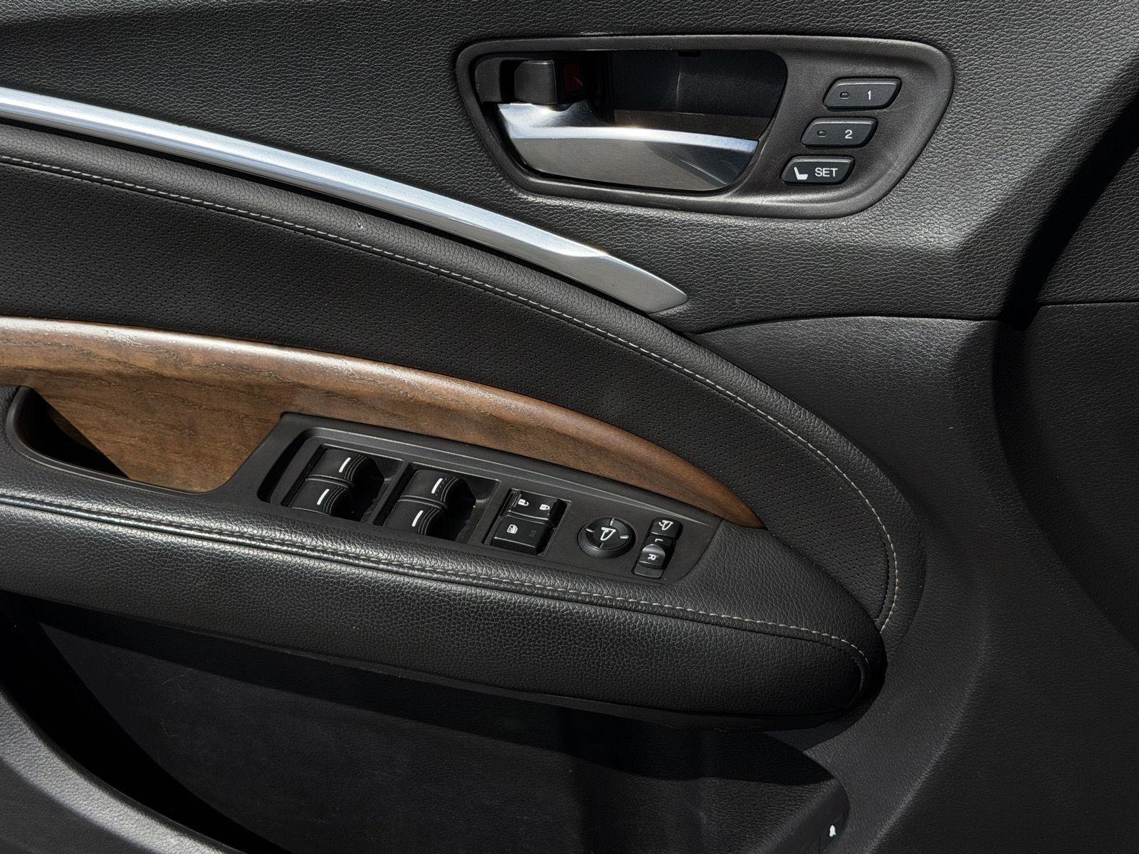 Used 2019 Acura MDX SH-AWD w/ Technology Package image 23