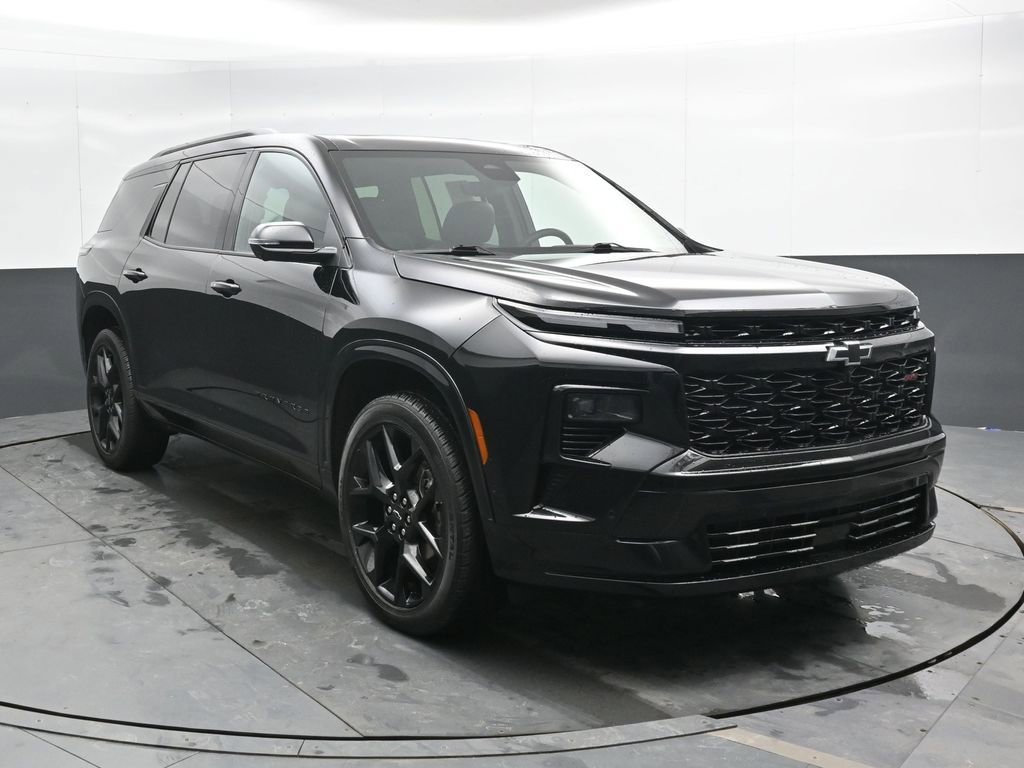 Used 2024 Chevrolet Traverse RS w/ LPO, Floor Liner Package image 5