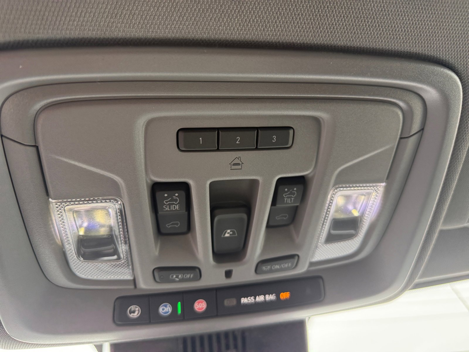 New 2025 Chevrolet Silverado 1500 RST AWD/4WD image 23
