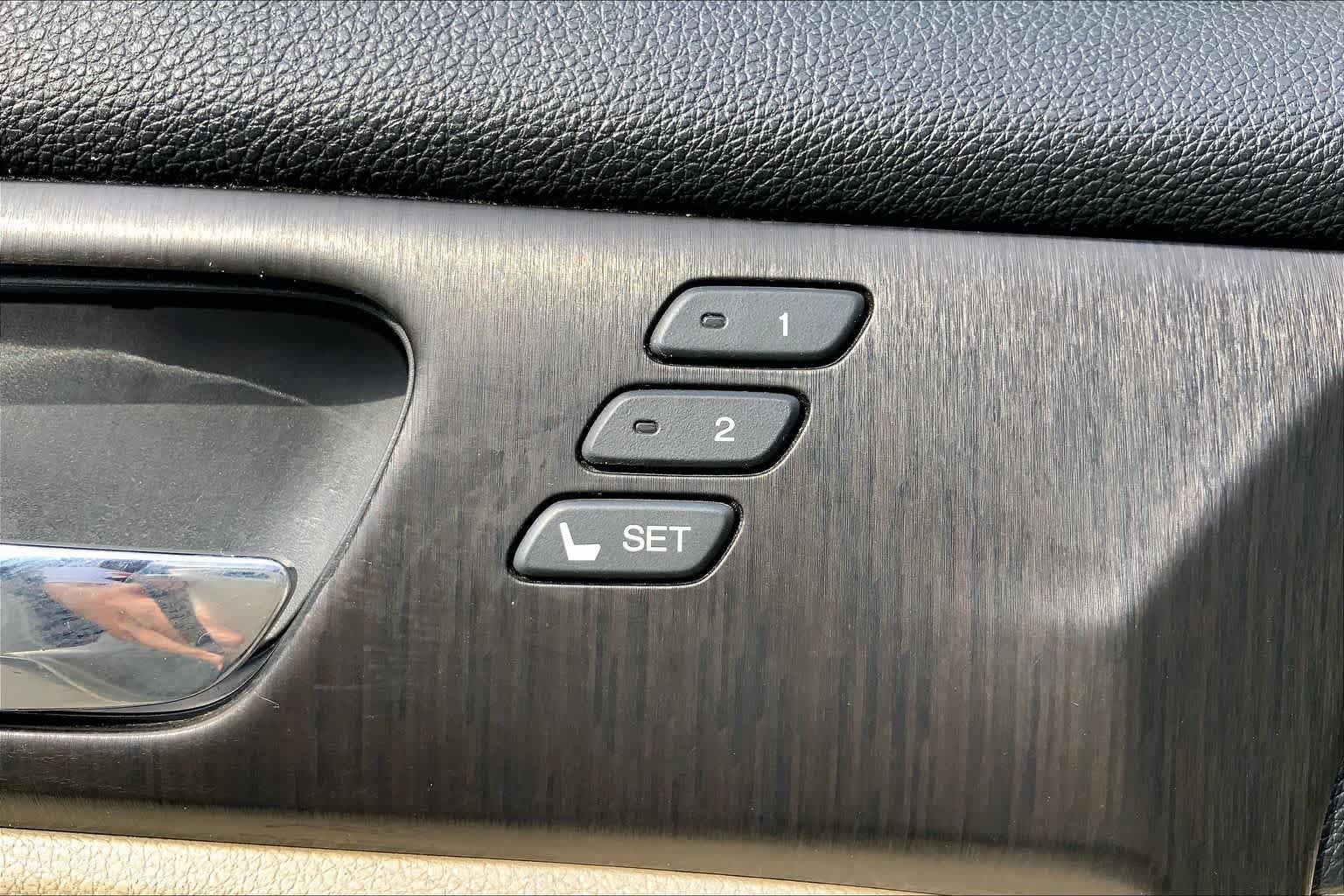 Used 2015 Honda Accord EX-L image 26
