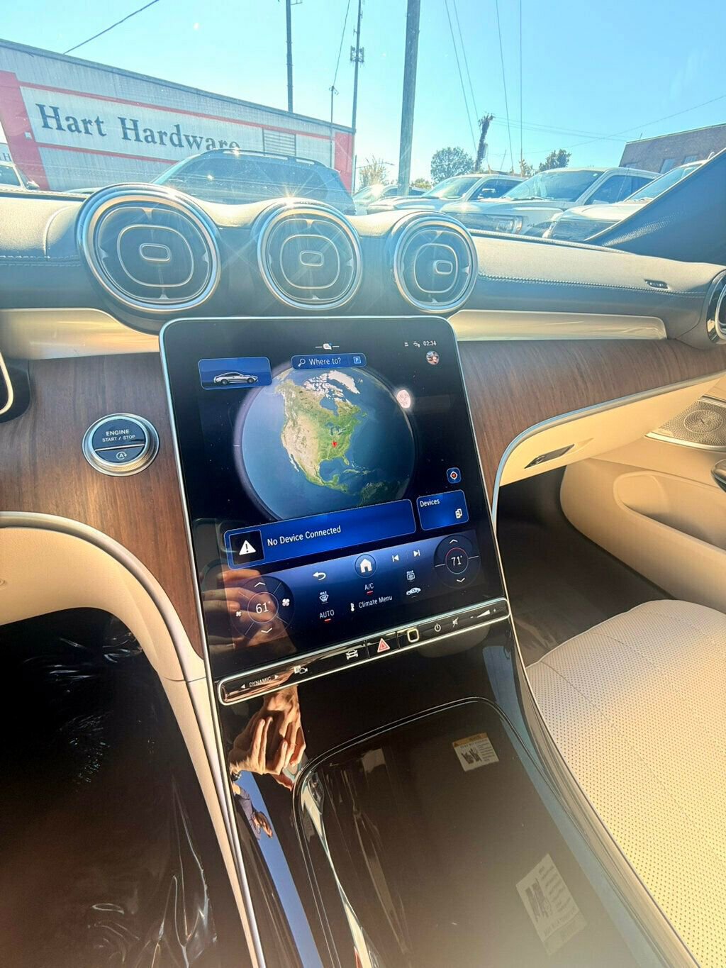 Used 2024 Mercedes-Benz CLE 300 4MATIC Coupe image 21