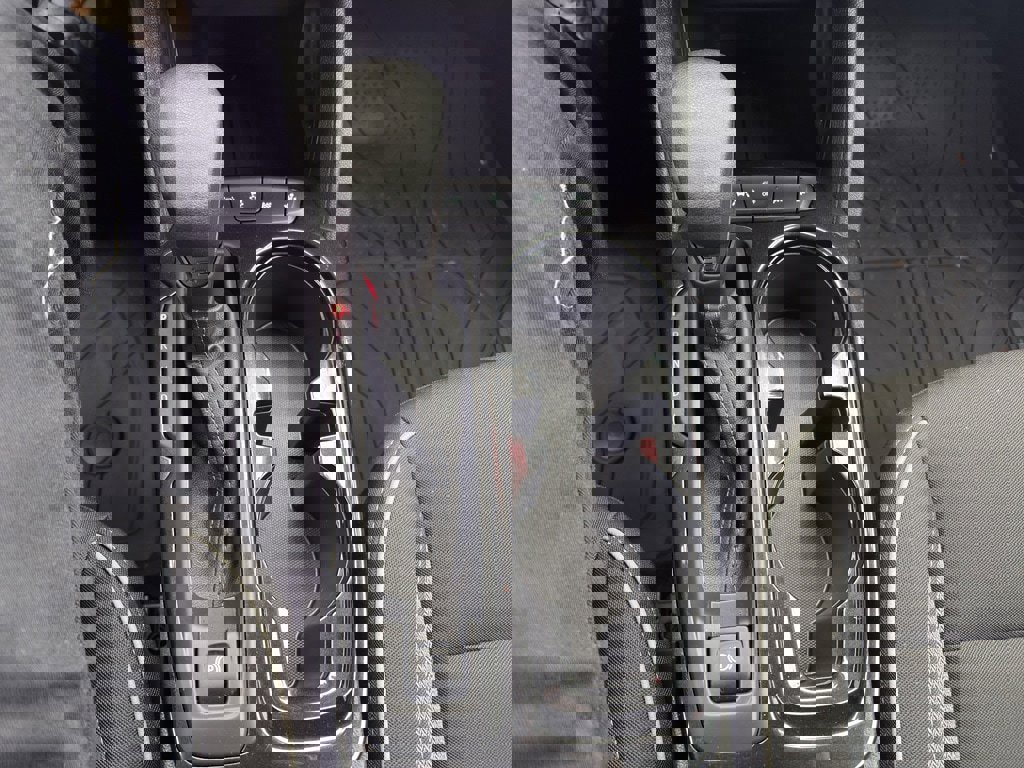 Used 2023 Chevrolet TrailBlazer LT w/ Convenience Package image 10