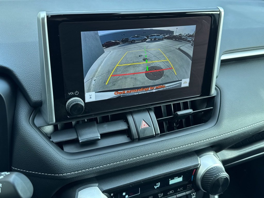 Used 2024 Toyota RAV4 LE image 7