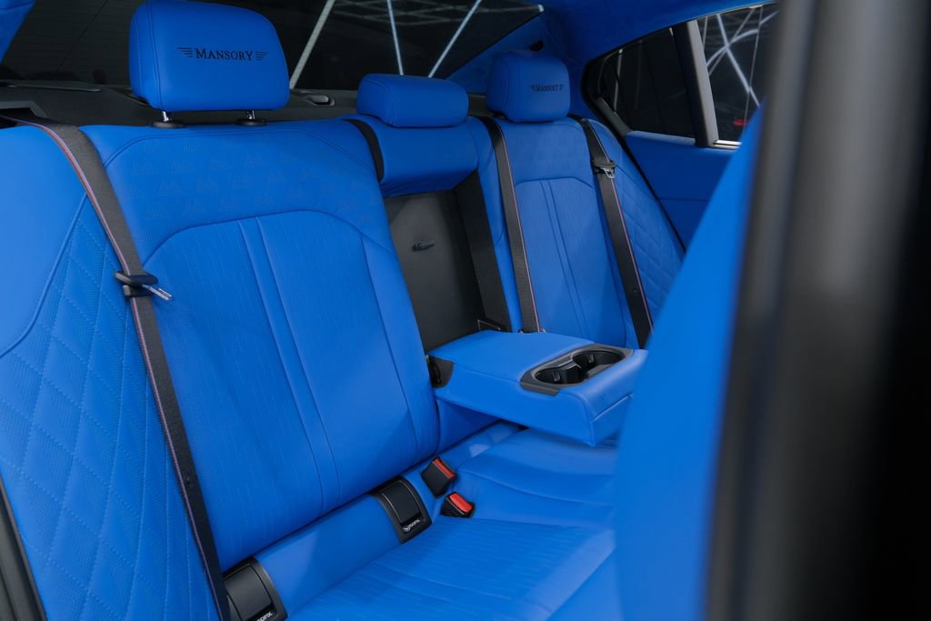 Used 2025 BMW M5 image 41