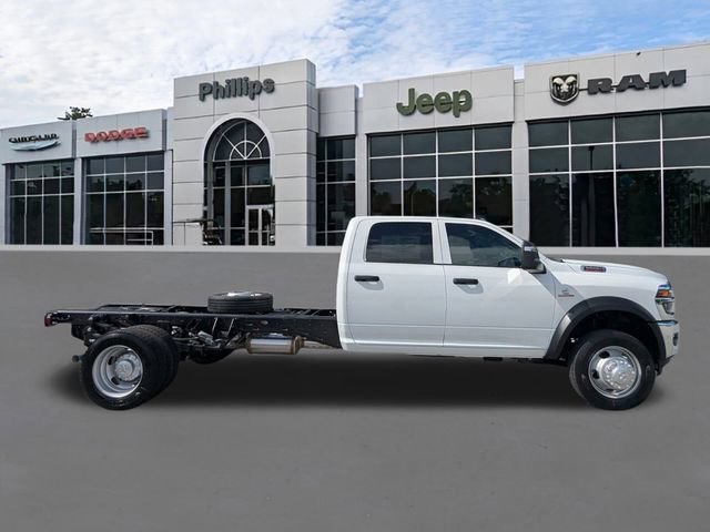 New 2026 RAM 5500 Tradesman w/ Chrome Appearance Group AWD/4WD image 2