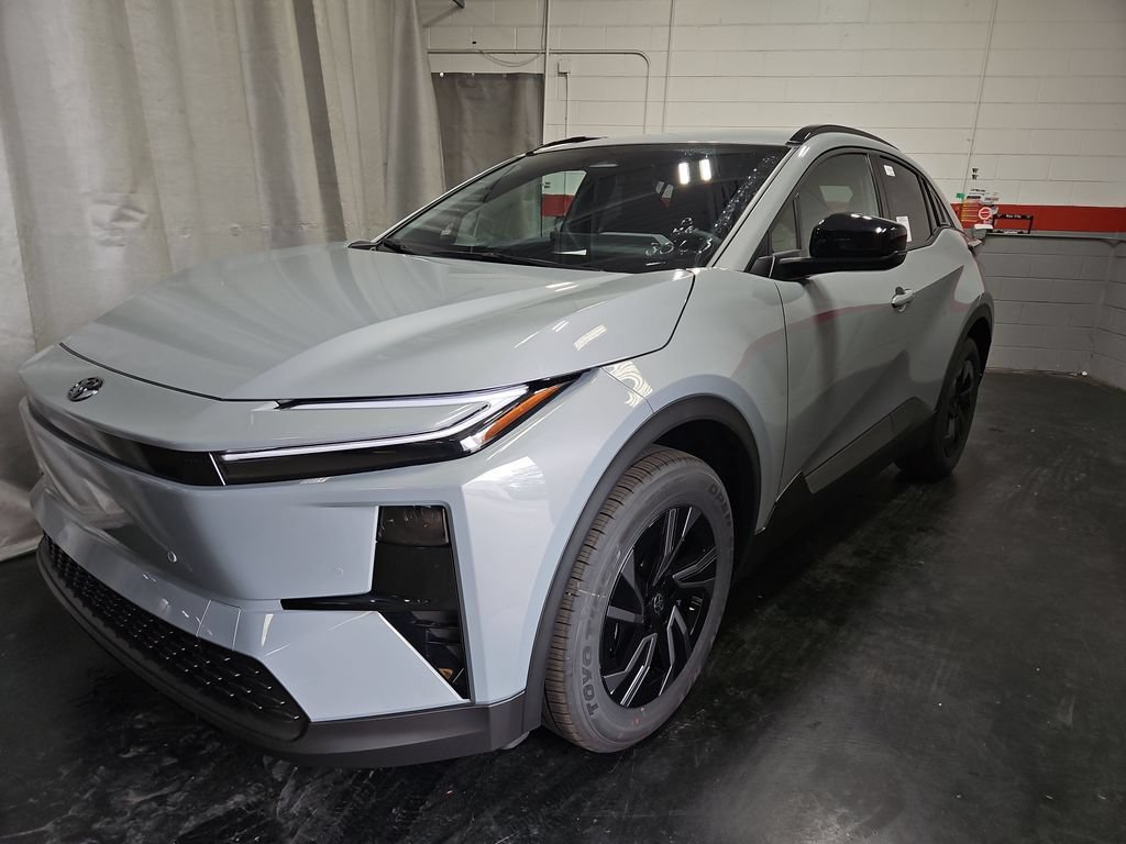 New 2026 Toyota C-HR AWD/4WD image 3