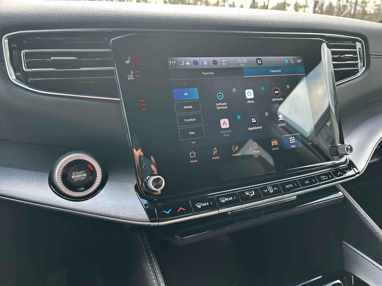 New 2025 Jeep Wagoneer L Series II w/ Premium Group I image 32