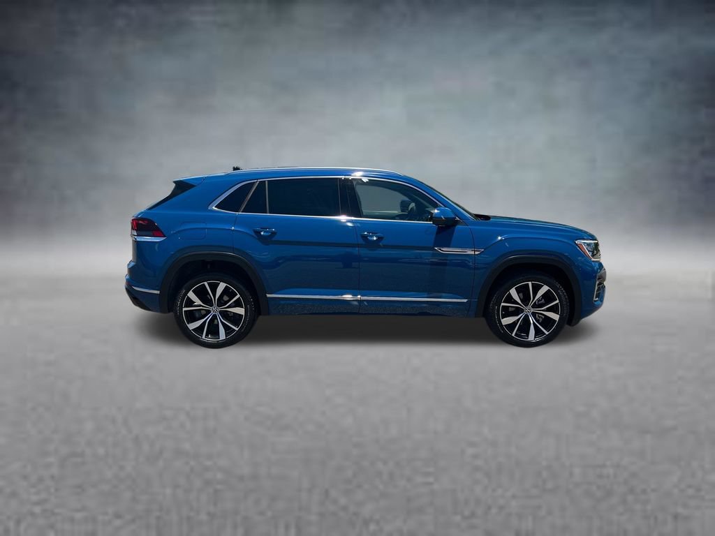 Used 2026 Volkswagen Atlas Cross Sport SEL Premium R-Line AWD/4WD image 6