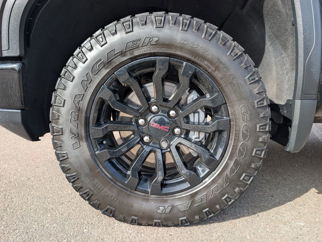 Used 2023 GMC Sierra 1500 AT4X AWD/4WD image 12