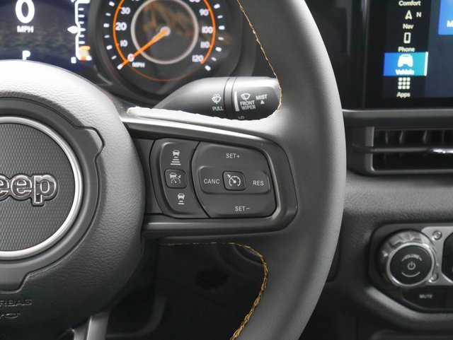 Used 2024 Jeep Gladiator Sport image 20