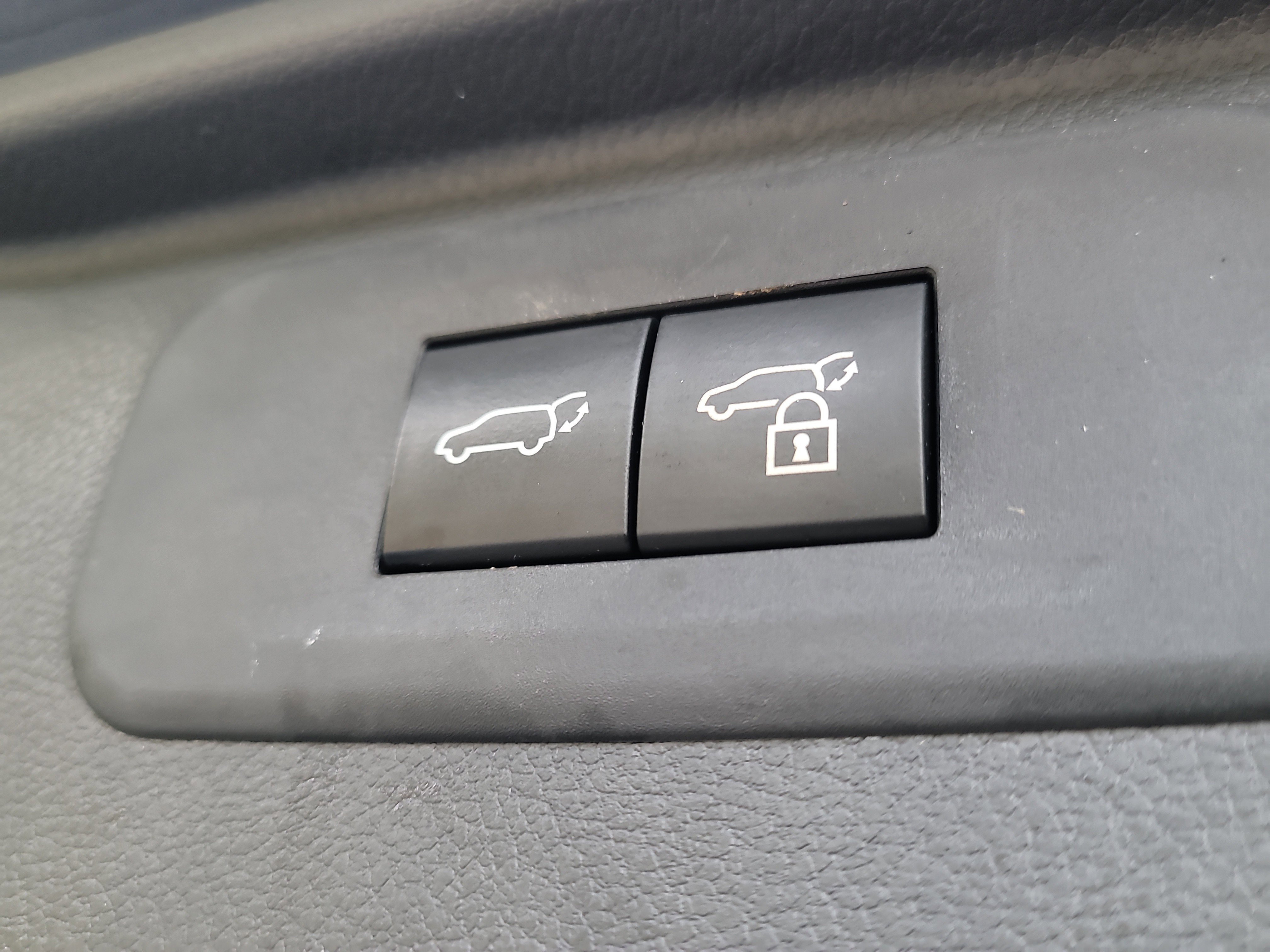 Used 2024 Toyota Grand Highlander Limited image 13