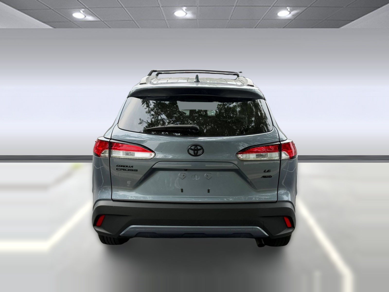 Used 2022 Toyota Corolla Cross LE w/ Moonroof Package AWD/4WD image 7