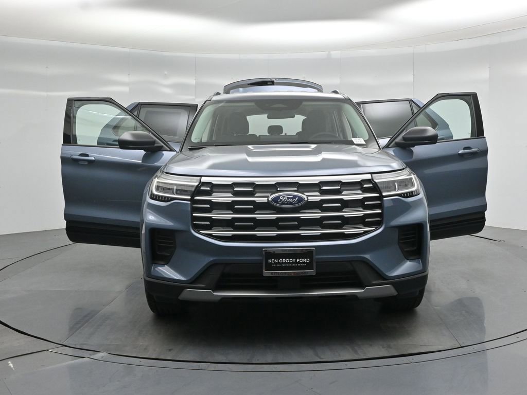 New 2026 Ford Explorer Active image 32