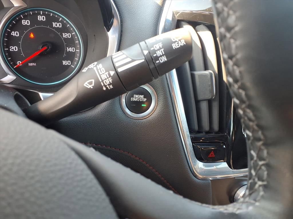 Used 2023 Chevrolet Traverse RS image 22