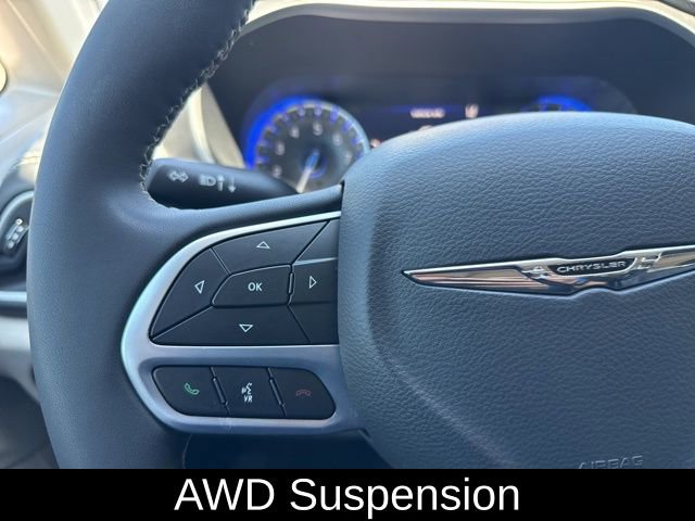 Used 2022 Chrysler Pacifica Touring-L AWD/4WD image 25