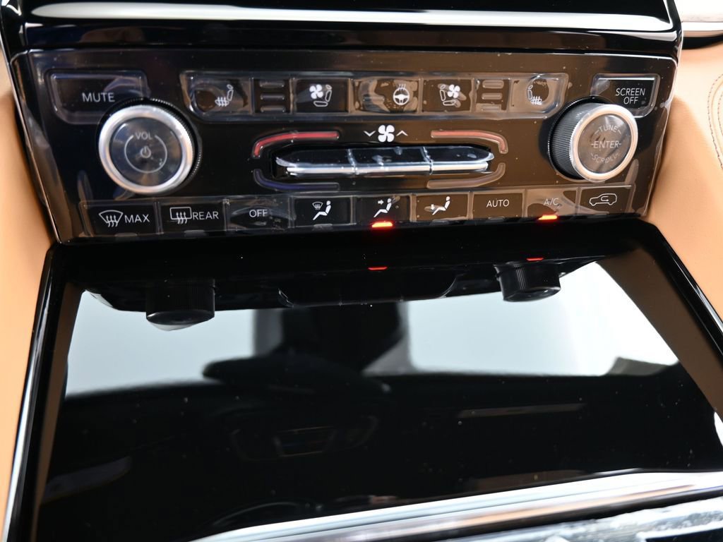 New 2025 Jeep Grand Cherokee Summit image 20