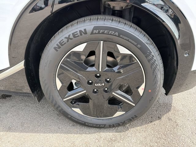 New 2026 Kia EV6 Wind RWD image 27