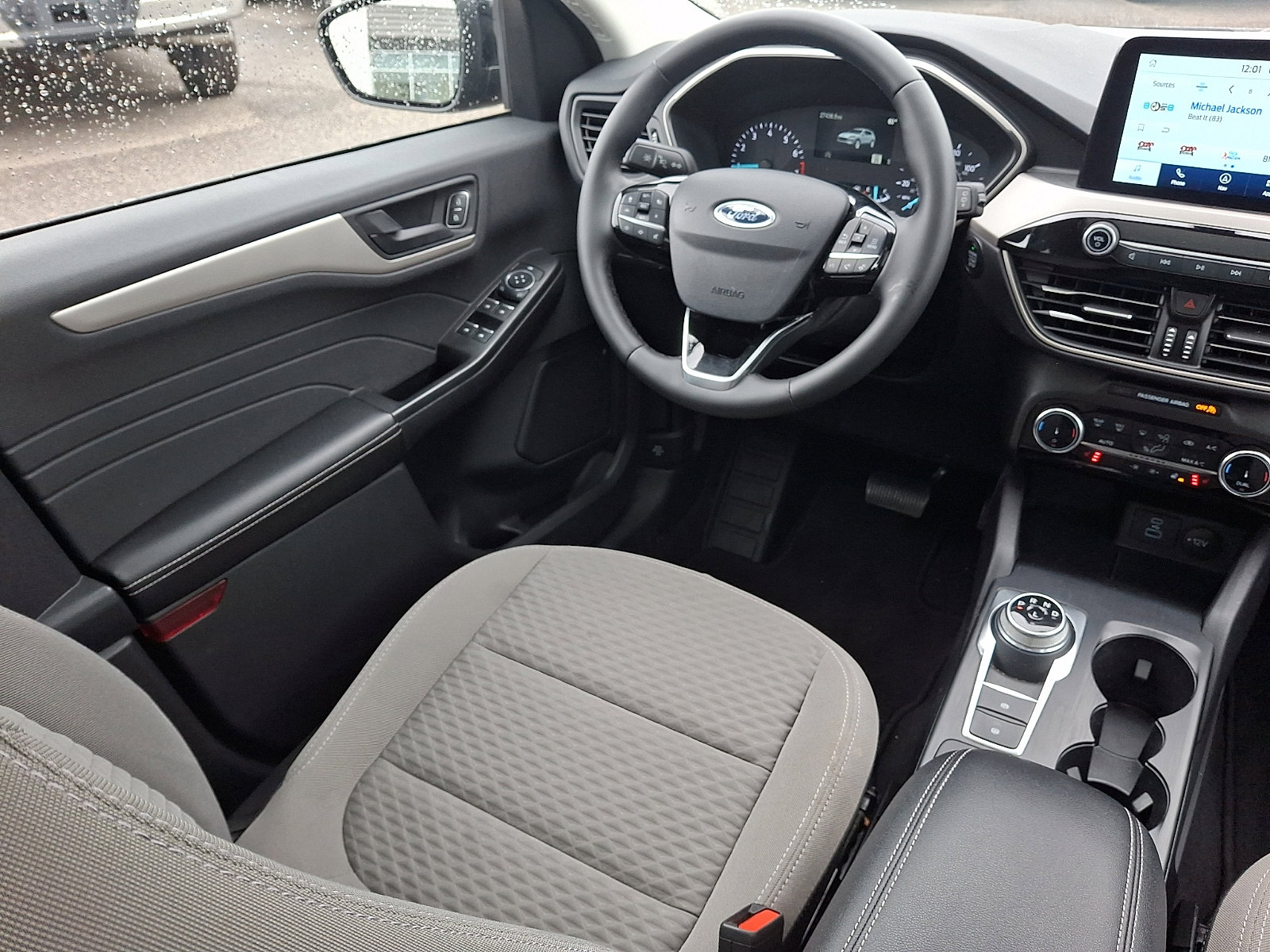 Certified 2022 Ford Escape SE w/ SE Sport Appearance Package AWD/4WD image 13