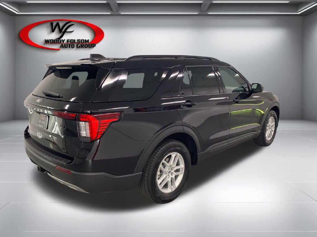 New 2027 Ford Explorer Active w/ Active Comfort Package RWD image 6