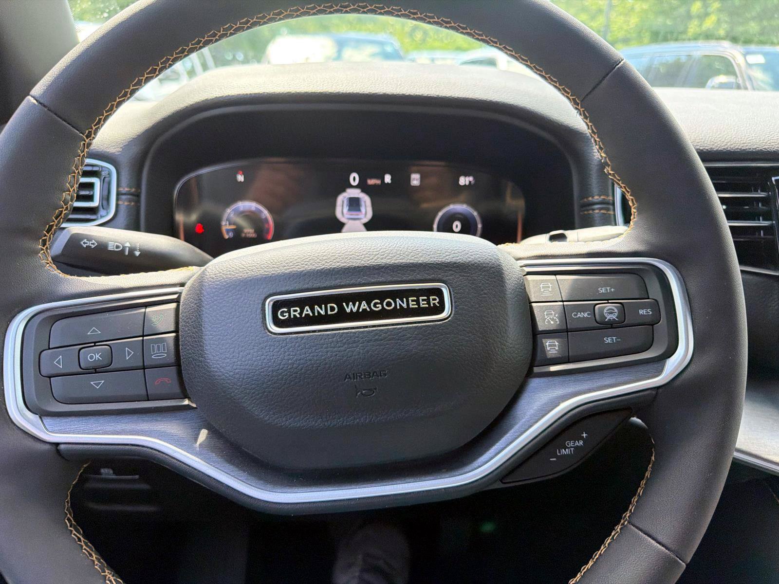 Used 2026 Jeep Grand Wagoneer L 4WD image 17