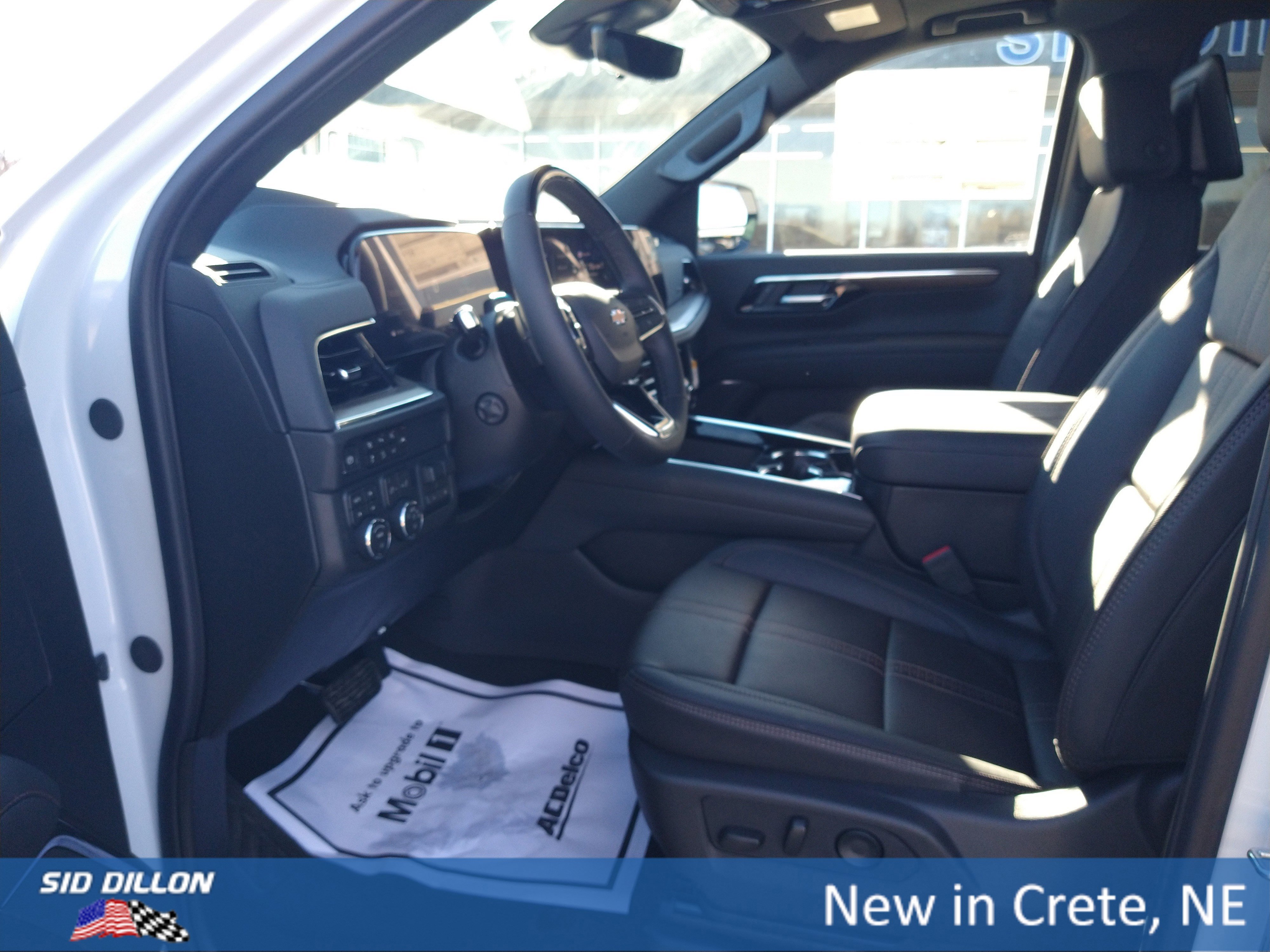 New 2026 Chevrolet Suburban High Country image 3