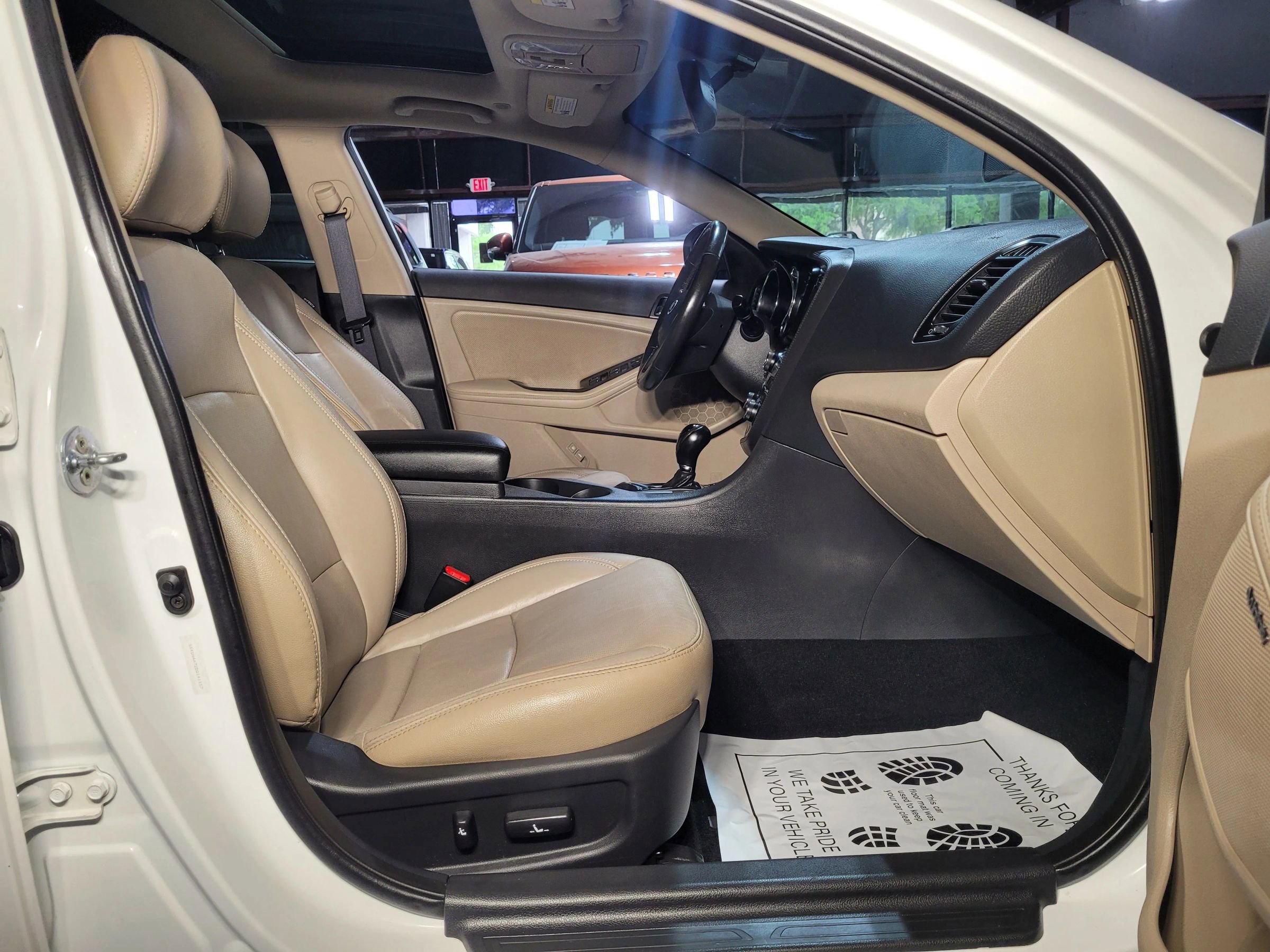 Used 2013 Kia Optima EX w/ Premium Pkg image 23