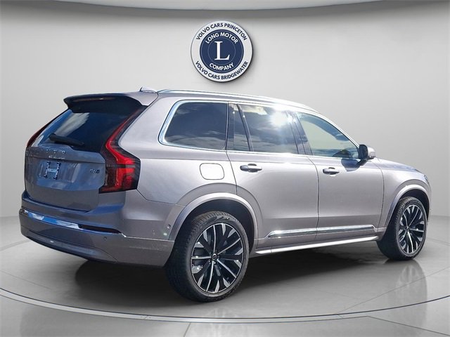 New 2026 Volvo XC90 B6 Plus w/ Protection Package Premier image 4