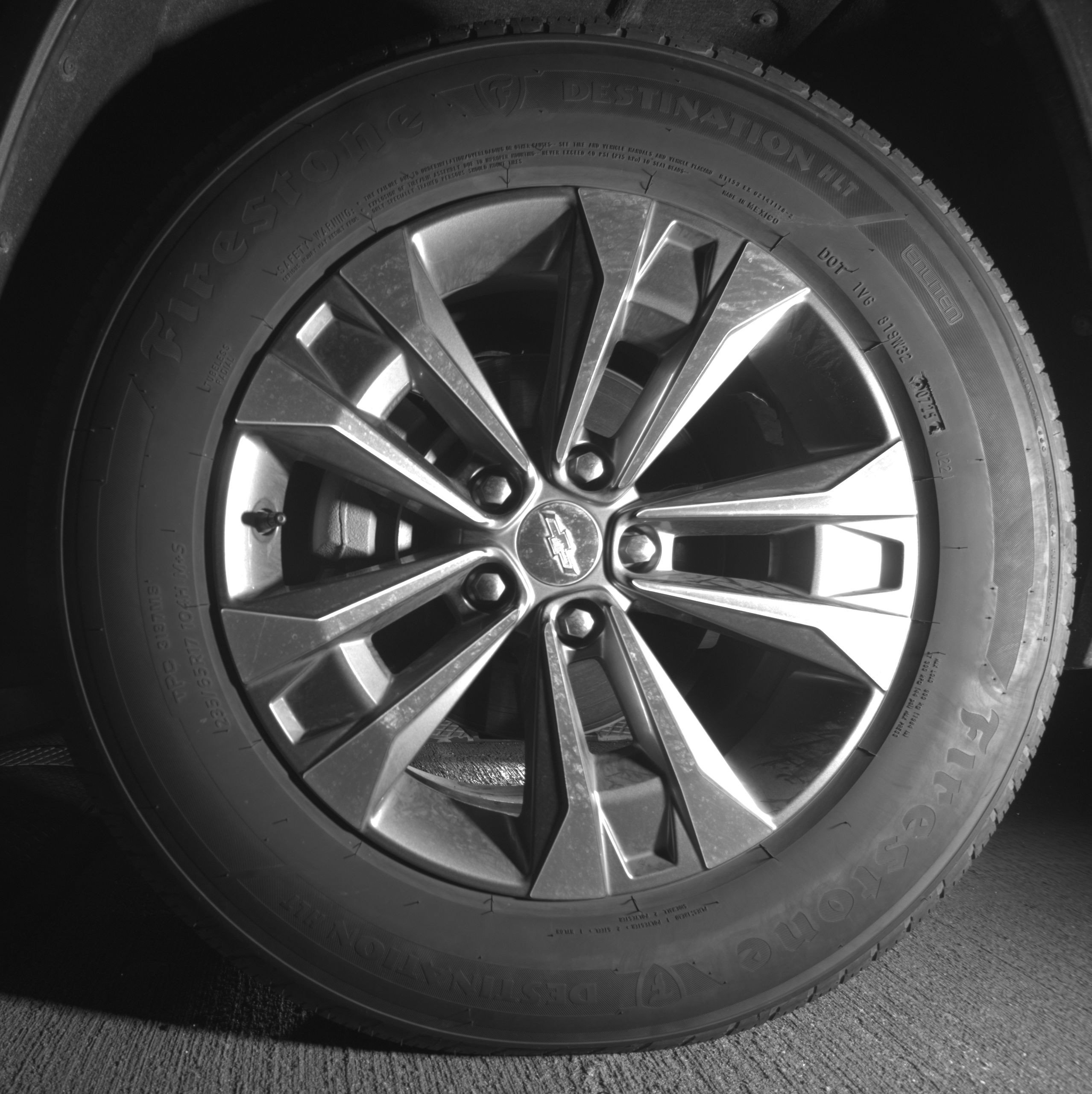 Used 2025 Chevrolet Equinox LT FWD image 12