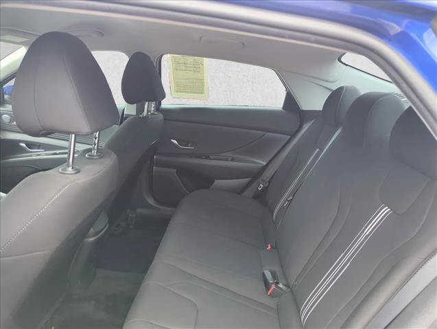 Used 2023 Hyundai Elantra SEL w/ Convenience Package FWD image 17