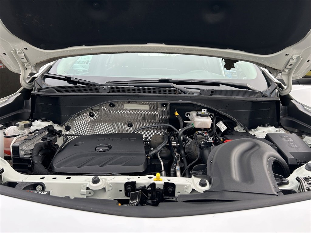 Certified 2023 Buick Encore GX Essence w/ Experience Buick Package image 27