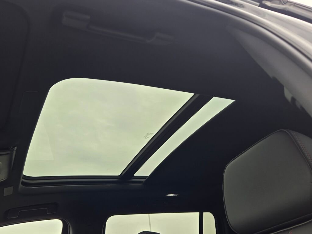 New 2026 Chevrolet Suburban RST w/ Comfort Package image 25