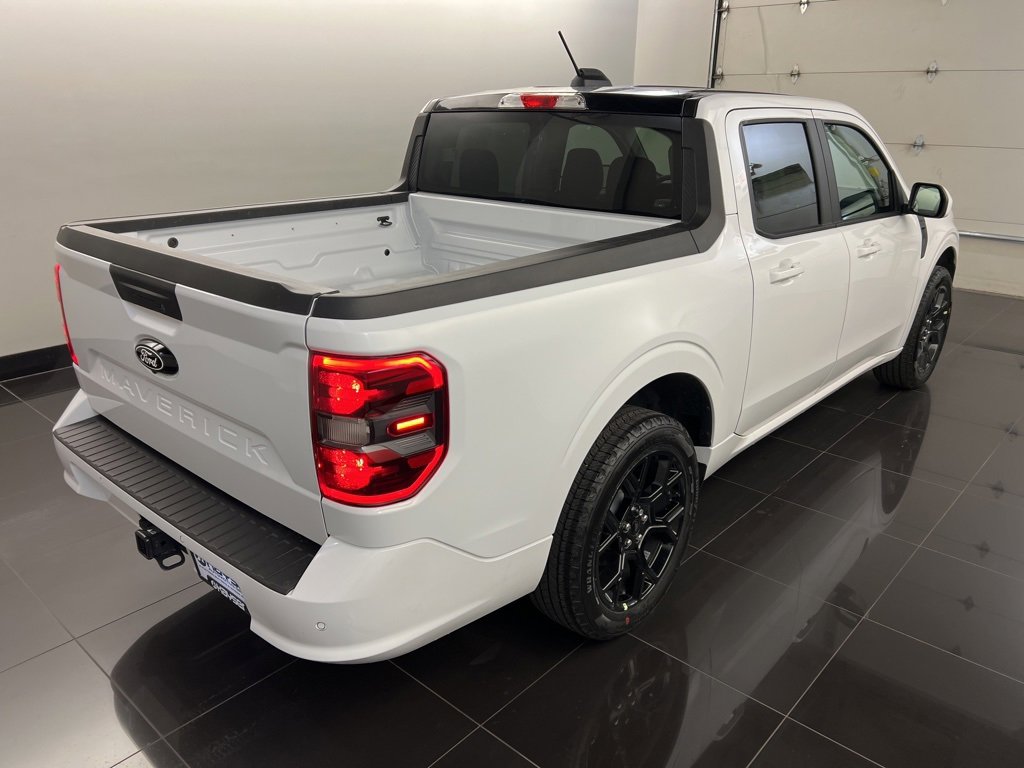 New 2025 Ford Maverick Lobo image 6