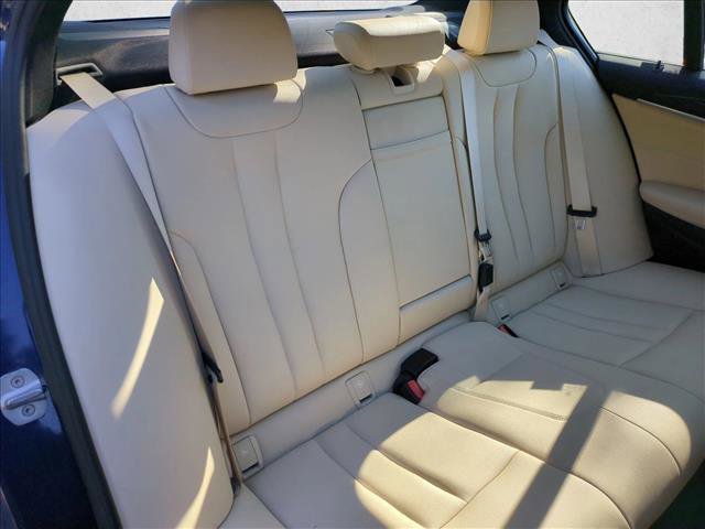 Used 2019 BMW 530i w/ Convenience Package RWD image 23