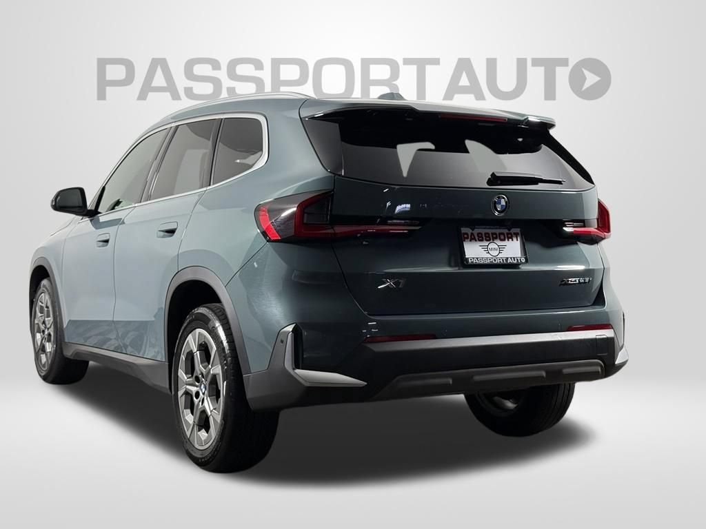 Used 2023 BMW X1 xDrive28i w/ Convenience Package AWD/4WD image 5