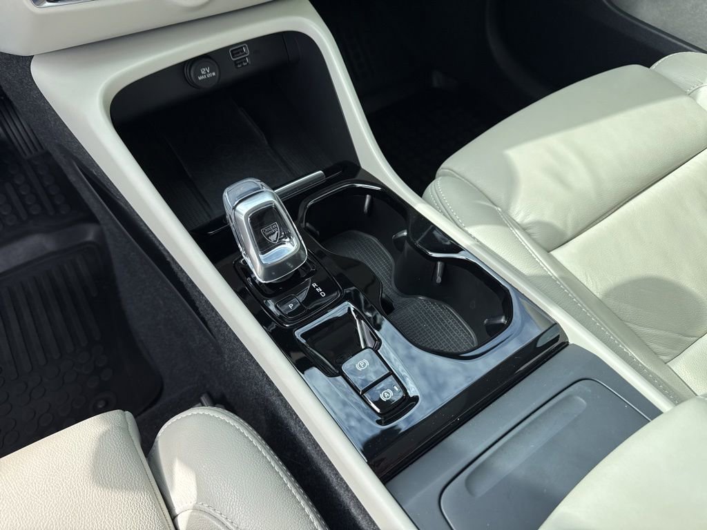 Used 2021 Volvo XC40 T5 Inscription w/ Advanced Package AWD/4WD image 25