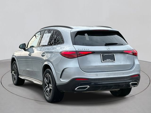 Certified 2025 Mercedes-Benz GLC 300 4MATIC image 3