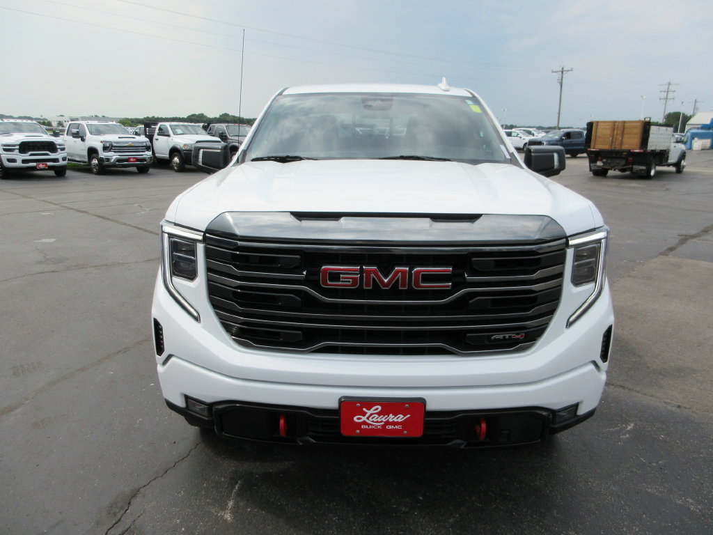 Certified 2022 GMC Sierra 1500 AT4 w/ AT4 Preferred Package AWD/4WD image 13