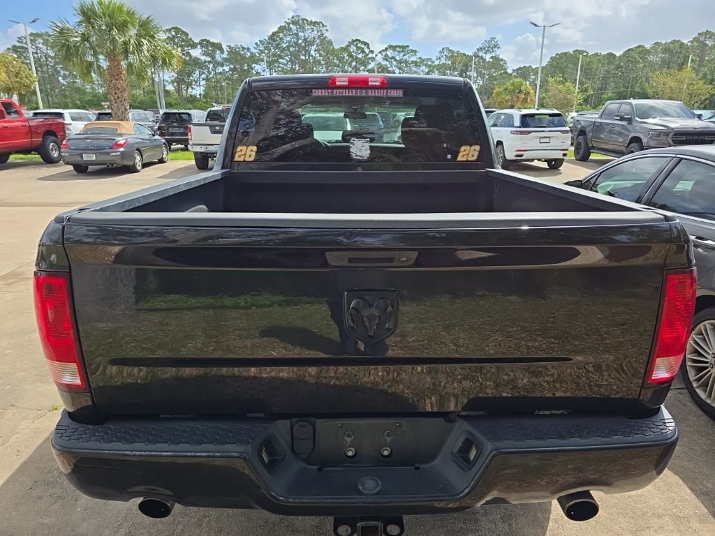 Used 2017 RAM 1500 Express w/ Black Ram 1500 Express Group image 3