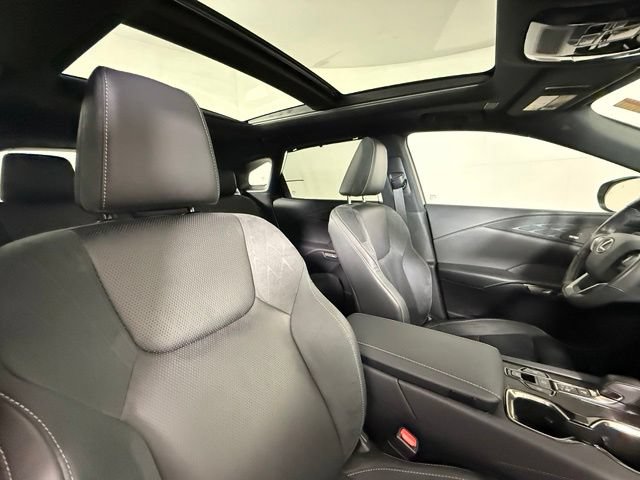 Used 2024 Lexus RX 350 FWD w/ Convenience Package image 33